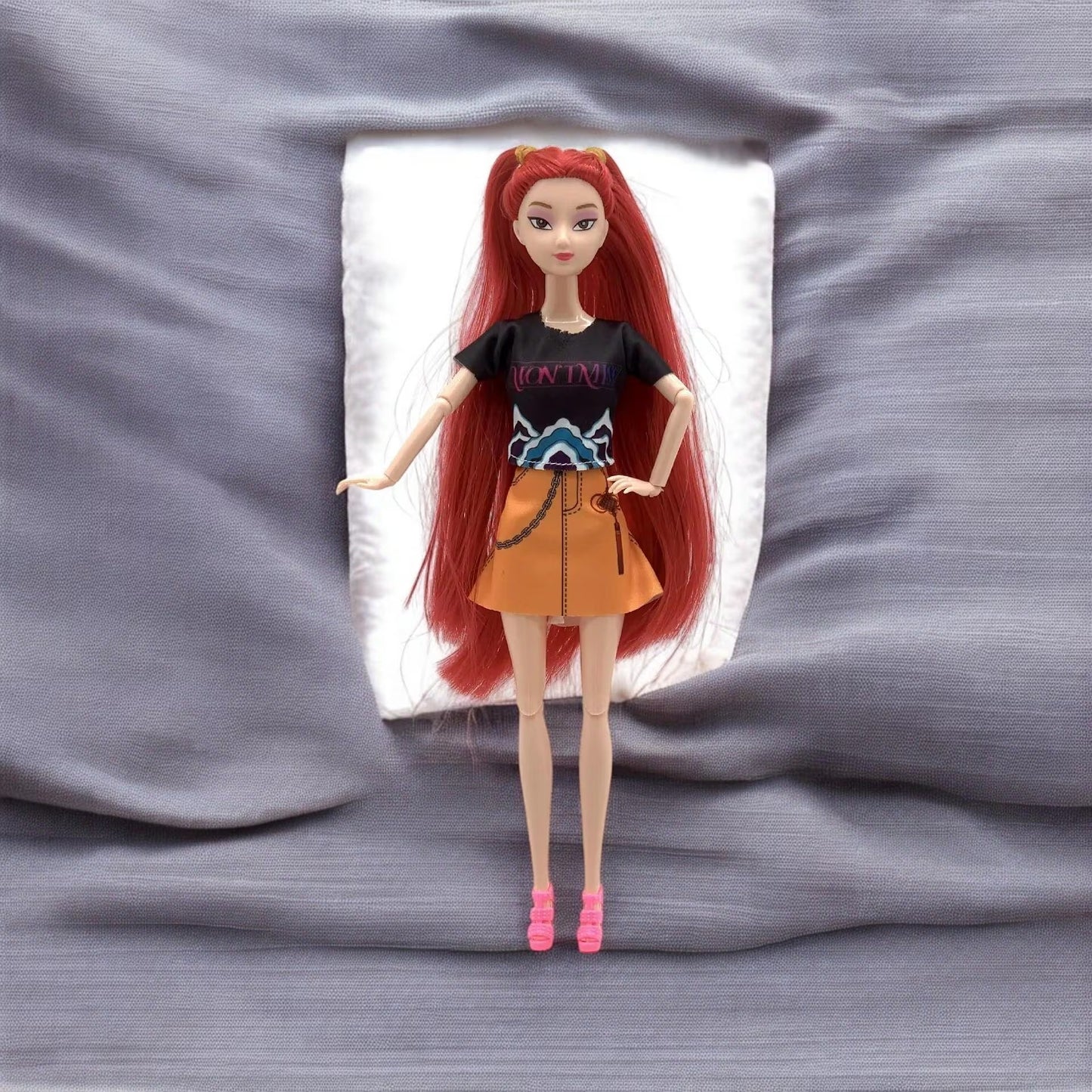 K-Pop Idol Squad – Collezione Edizione Limitata + Scatola Regalo a Sorpresa GRATUITA!