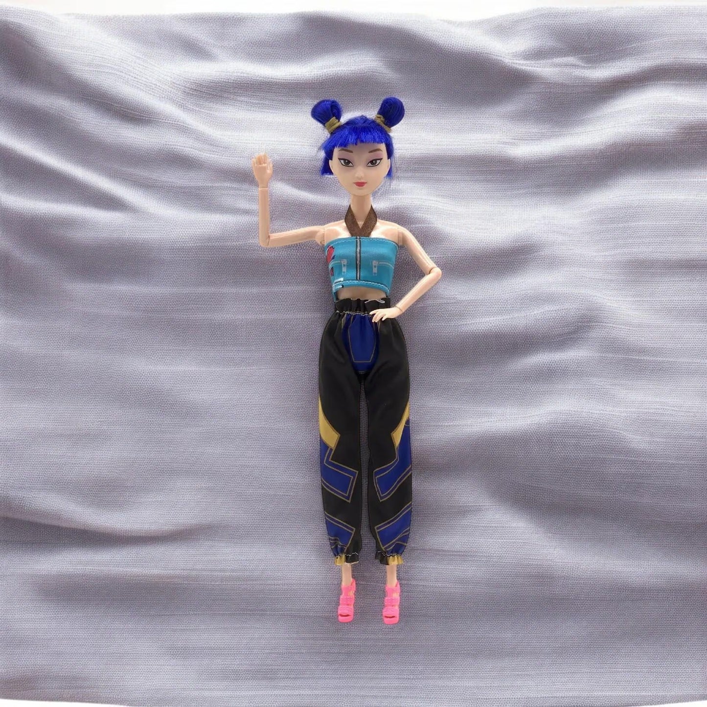 K-Pop Idol Squad – Collezione Edizione Limitata + Scatola Regalo a Sorpresa GRATUITA!